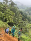 TỔ KIỂM LÂM ĐỊA BÀN XÃ XUÂN GIANG PHỐI HỢP TỔ CHỨC TUẦN TRA, BẢO VỆ RỪNG