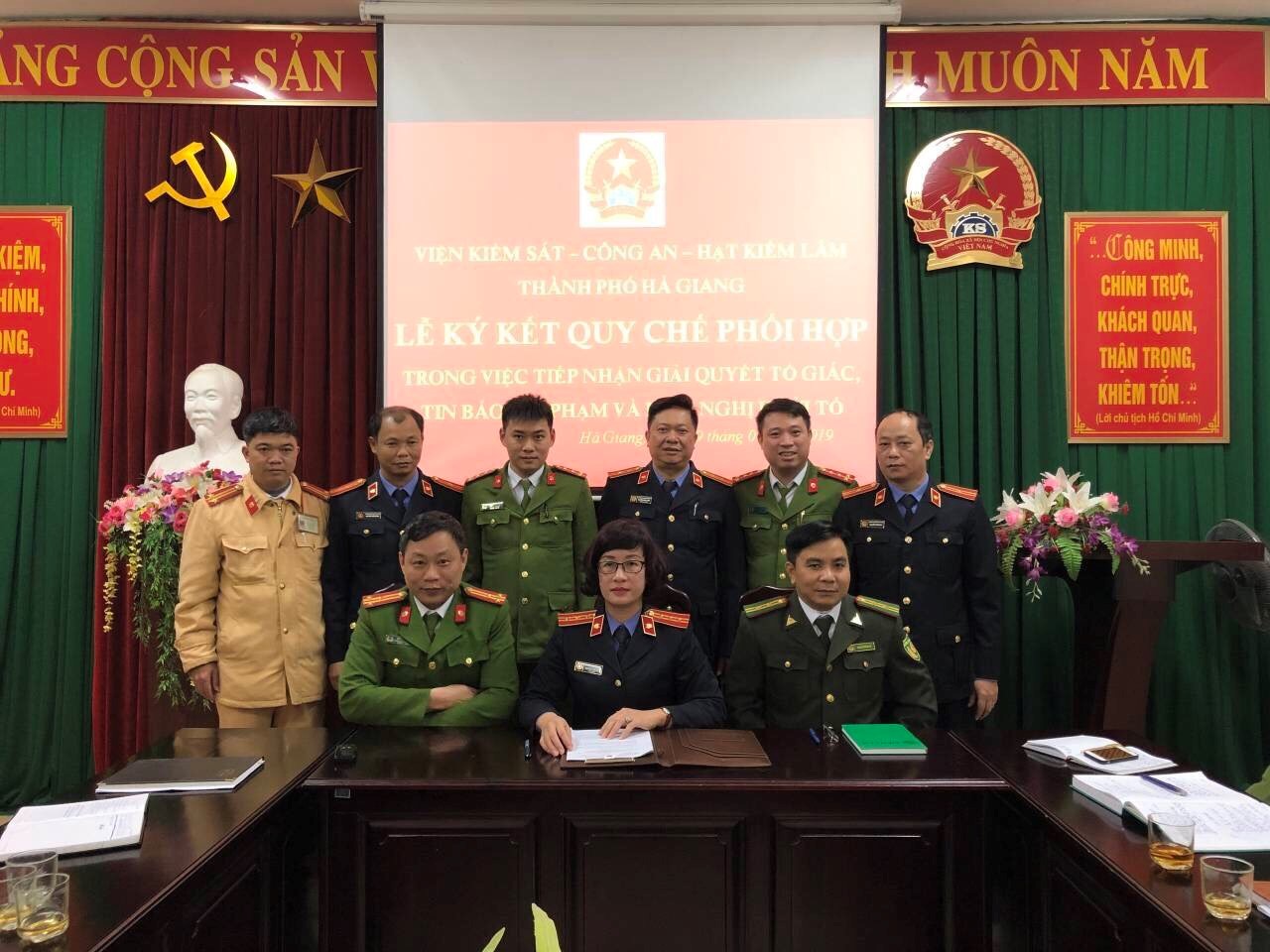 Ảnh Kỷ Yếu 50 Năm